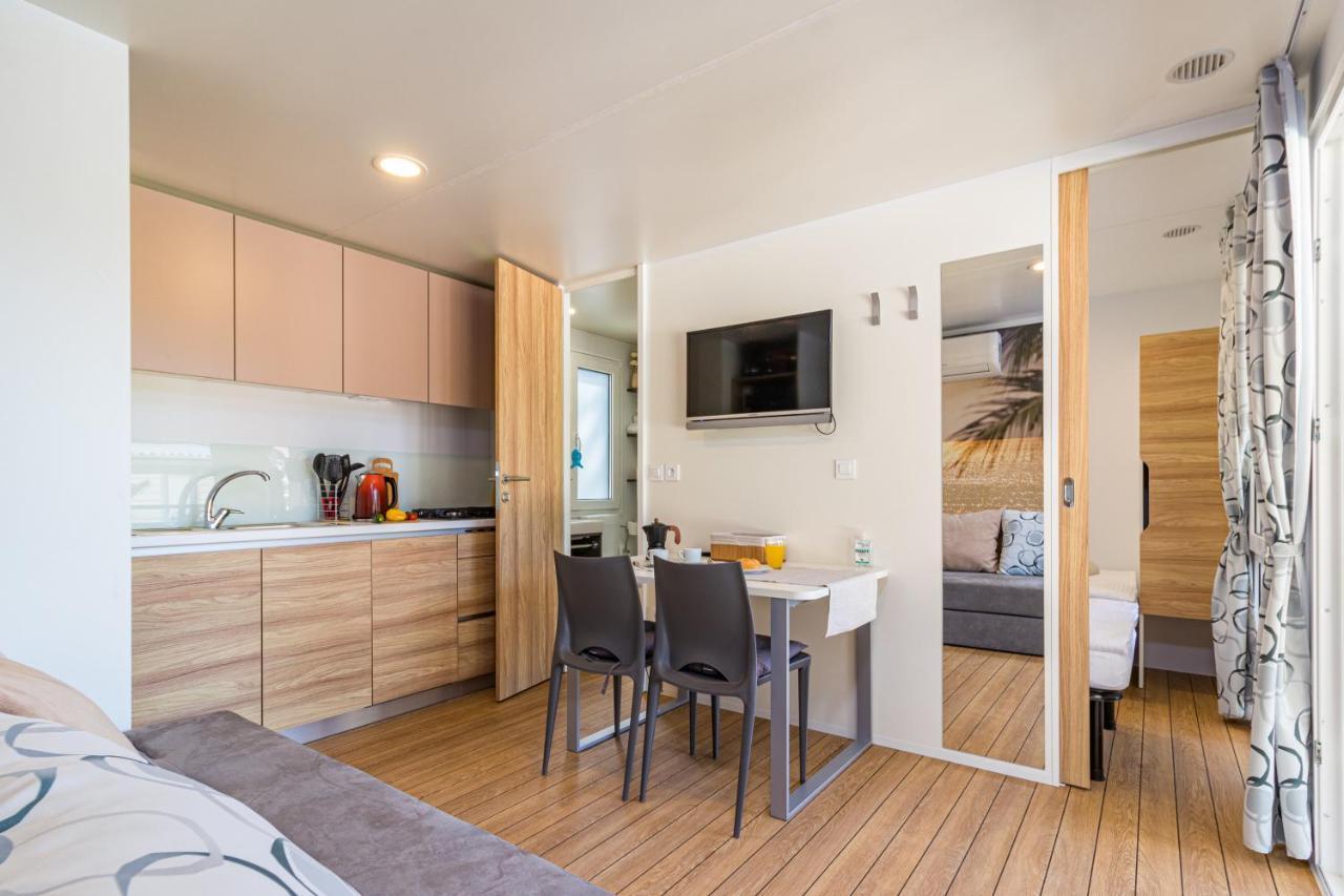 Hemy Casa - Lux Mobile Homes Ρόβινι Εξωτερικό φωτογραφία